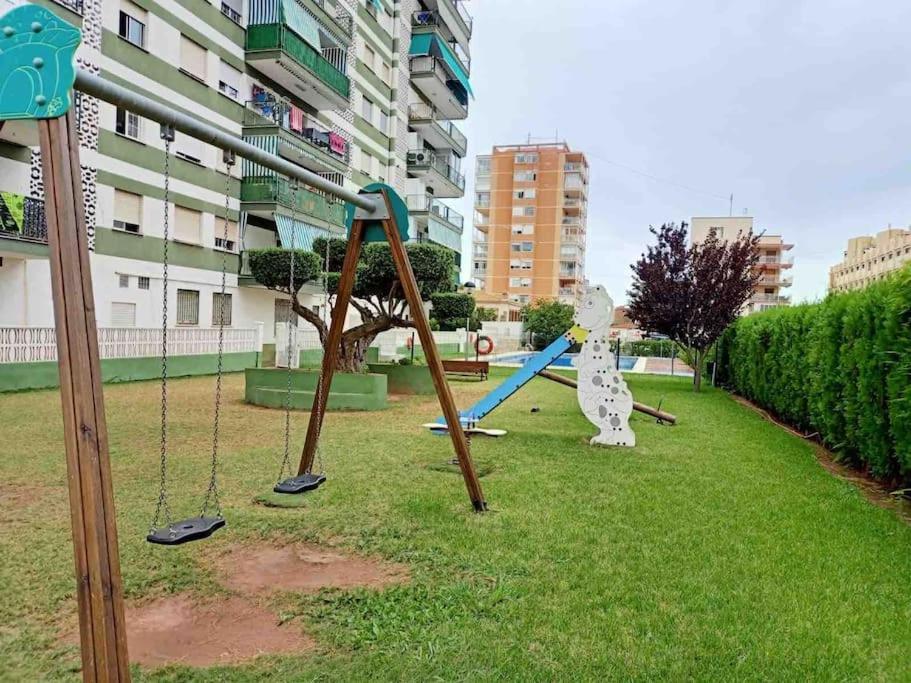 Apartamento En Benicasim Con Piscina Apartment Benicassim Luaran gambar